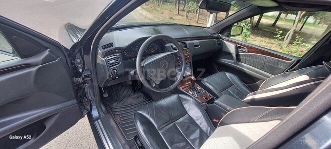 Mercedes E 230 1996, 408,000 km - 2.3 l - Lənkəran