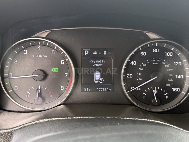 Hyundai Elantra 2016, 285,370 km - 2.0 l - Bakı
