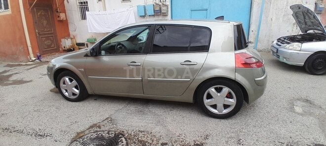 Renault Megane-5