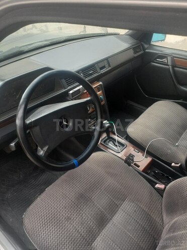 Mercedes E 300 1993, 366,000 km - 3.0 l - Bakı