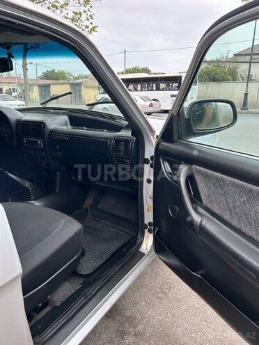 GAZ 3105 2005, 173,000 km - 2.4 l - Bakı