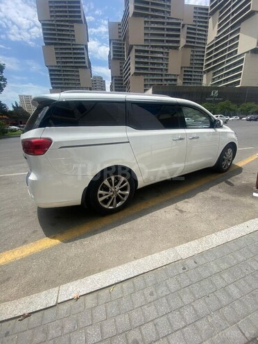 Kia Carnival 2019, 218,000 km - 2.2 l - Bakı