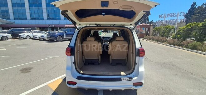 Kia Carnival 2019, 218,000 km - 2.2 l - Bakı