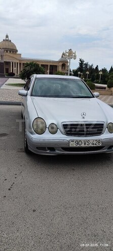 Mercedes E 220 d 2000, 565,200 km - 2.2 л - Ucar