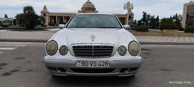 Mercedes E 220 d 2000, 565,200 km - 2.2 л - Ucar