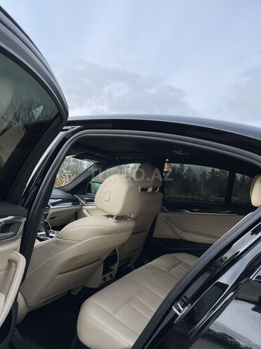 BMW 530 2019, 135,000 km - 2.0 л - Bakı