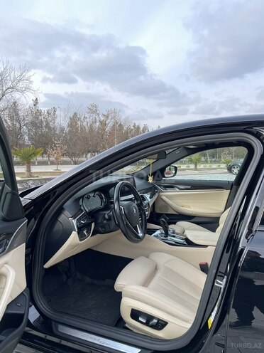 BMW 530 2019, 135,000 km - 2.0 л - Bakı