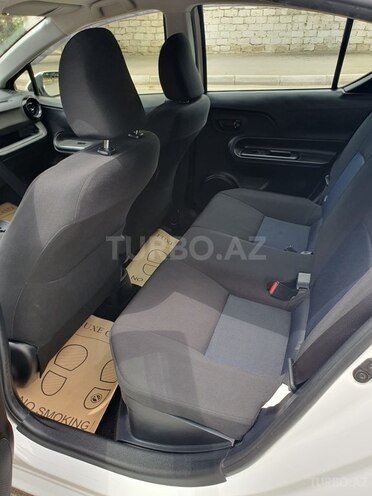 Toyota Aqua 2019, 28,000 km - 1.5 l - Bakı