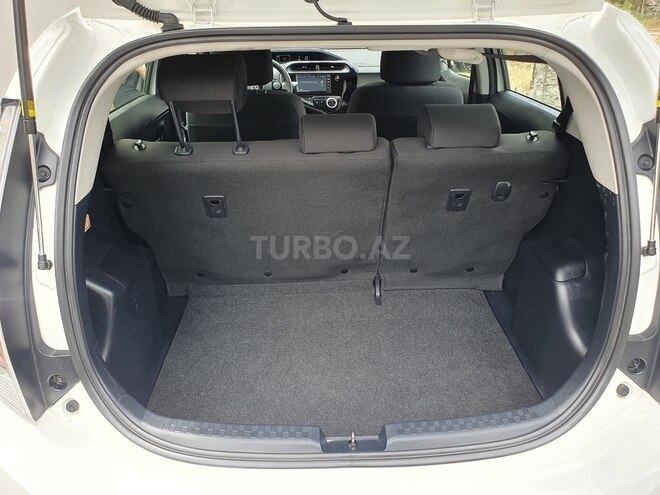 Toyota Aqua 2019, 28,000 km - 1.5 l - Bakı