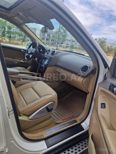 Mercedes ML 350 4MATIC 2011, 148,000 km - 3.5 л - Bakı