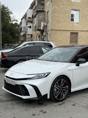 Toyota Camry 2024, 10,500 km - 2.0 л - Sumqayıt