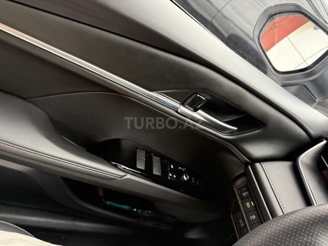 Toyota Camry 2024, 10,500 km - 2.0 л - Sumqayıt