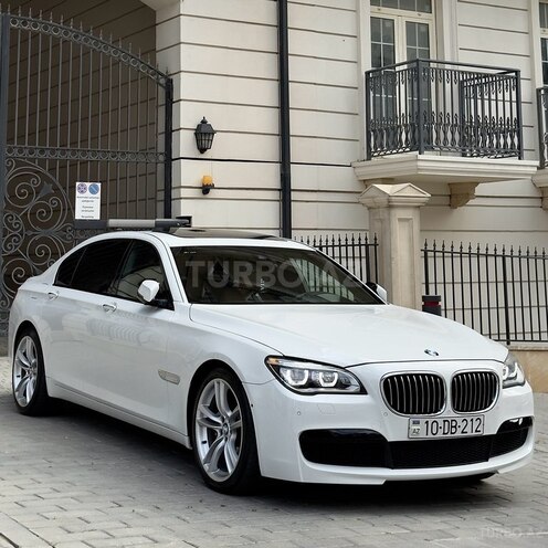 BMW 740-4