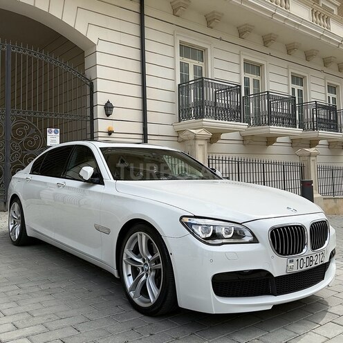 BMW 740-3