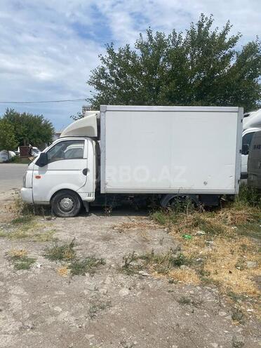 Hyundai H 100 2012, 175,000 km - 2.6 l - Bakı
