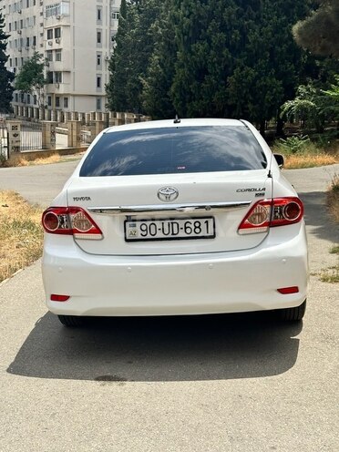 Toyota Corolla 2010, 313,000 km - 1.8 l - Bakı