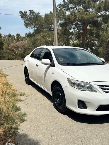 Toyota Corolla 2010, 313,000 km - 1.8 l - Bakı