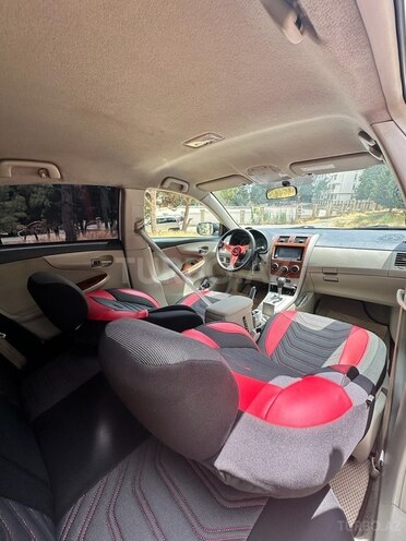 Toyota Corolla 2010, 313,000 km - 1.8 l - Bakı