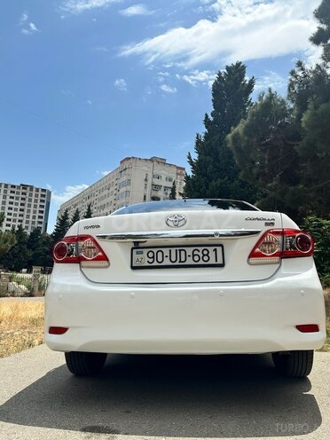 Toyota Corolla 2010, 313,000 km - 1.8 l - Bakı