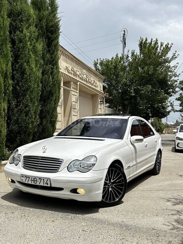 Mercedes C 220 d 2001, 325,000 km - 2.2 л - Bakı