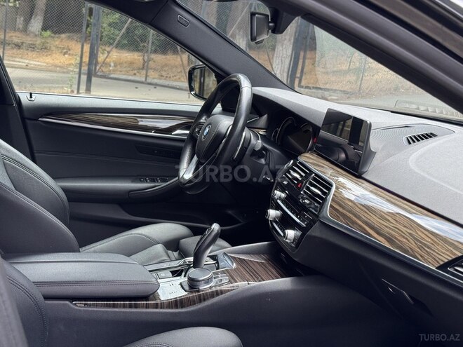 BMW 530e 2018, 89,000 km - 2.0 l - Bakı