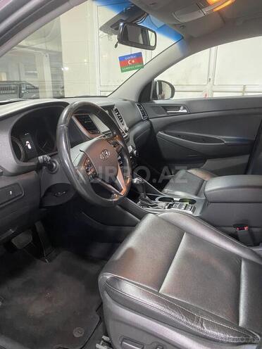 Hyundai Tucson-6