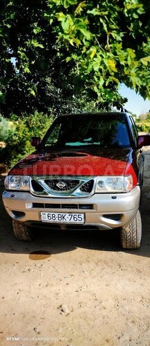 Nissan  2002, 300,000 km - 2.5 l - Şərur