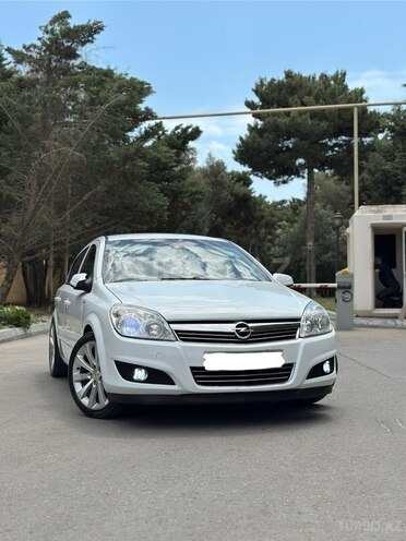 Opel Astra 2008, 187,000 km - 1.4 l - Bakı