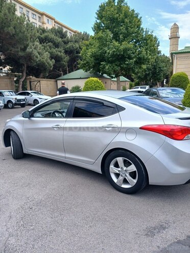 Hyundai Elantra 2011, 146,000 km - 1.8 л - Bakı