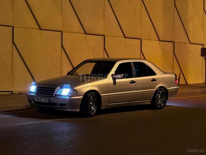 Mercedes C 220 d 2000, 300,000 km - 2.2 л - Bakı