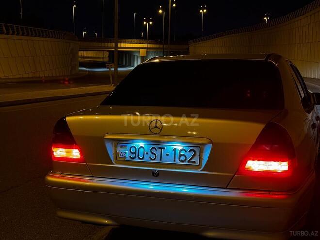 Mercedes C 220 d 2000, 300,000 km - 2.2 л - Bakı