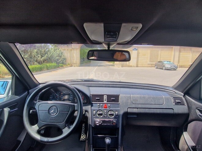 Mercedes C 220 d 2000, 300,000 km - 2.2 л - Bakı