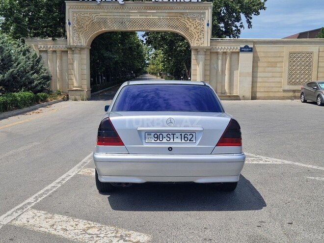Mercedes C 220 d 2000, 300,000 km - 2.2 л - Bakı