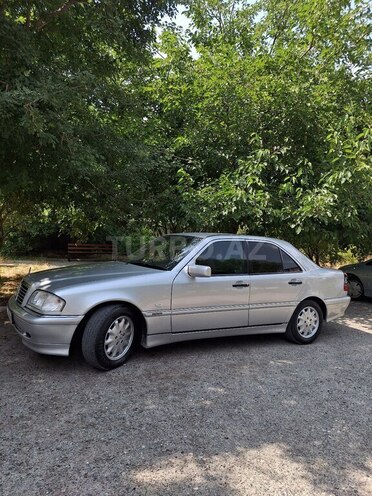 Mercedes C 240 1998, 273,000 km - 2.4 l - Xırdalan