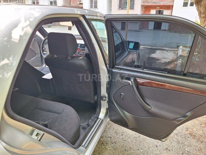 Mercedes C 240 1998, 273,000 km - 2.4 l - Xırdalan