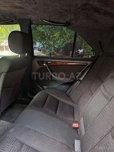 Mercedes C 240 1998, 273,000 km - 2.4 l - Xırdalan