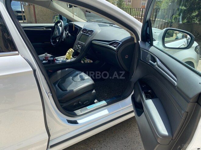 Ford Mondeo 2015, 193,000 km - 2.0 l - Bakı