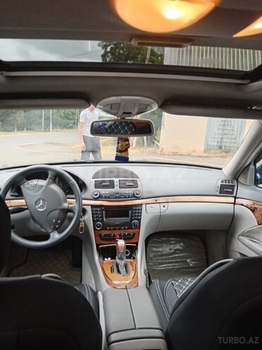 Mercedes E 260 2003, 376,800 km - 2.6 l - Lənkəran