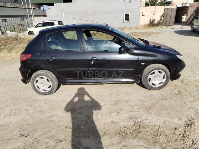 Peugeot 206 2006, 258,339 km - 1.4 l - Bakı