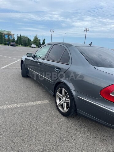 Mercedes E 200 d 2006, 310,000 km - 2.2 l - Sumqayıt