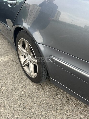 Mercedes E 200 d 2006, 310,000 km - 2.2 l - Sumqayıt
