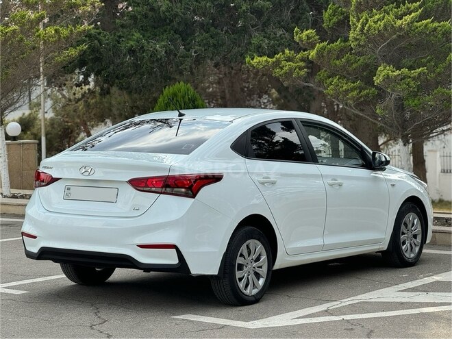 Hyundai Accent 2018, 147,000 km - 1.6 l - Bakı