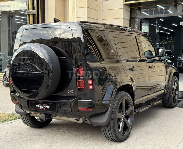 Land Rover Defender-5