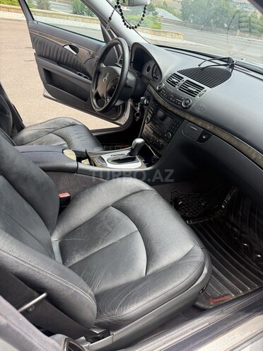 Mercedes E 240 2002, 336,091 km - 2.6 l - Şamaxı