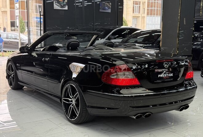 Mercedes CLK 63 AMG-11