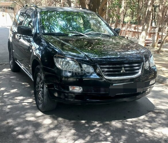 Mitsubishi Airtrek 2002, 230,000 km - 2.0 л - Bakı