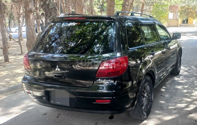 Mitsubishi Airtrek 2002, 230,000 km - 2.0 л - Bakı