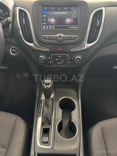 Chevrolet Equinox-4