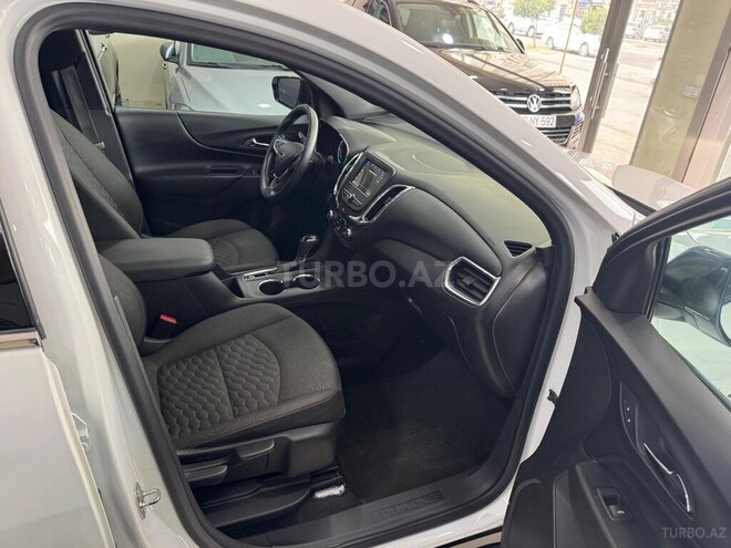 Chevrolet Equinox-7