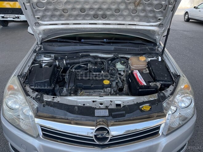 Opel Astra 2009, 245,784 km - 1.3 l - Bakı